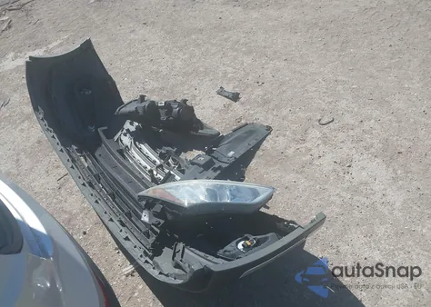 2013 Hyundai Santa Fe Sport z USA, uszkodzony, nr VIN 5XYZU3LB0DG087490